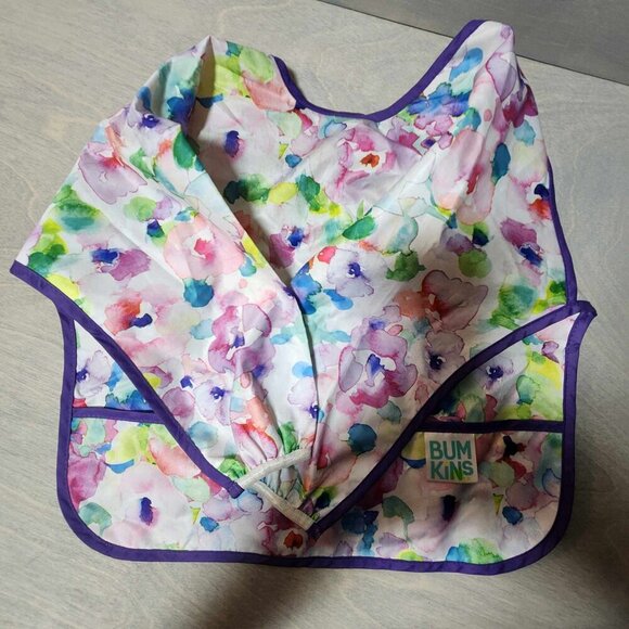 Bumkins sleeved Watercolor bib with Catchall - Picture 6 of 8